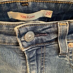 Women’s Levis 726 Flare Jeans Size 29
